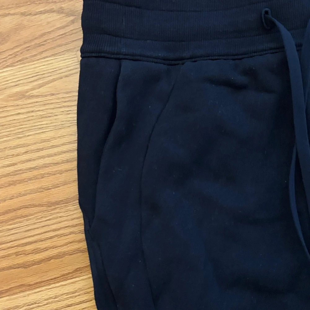 Lululemon Navy Blue Jogger Sweatpants - Picture 5 of 11